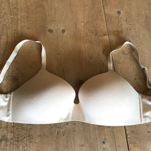 Uniqlo Bra